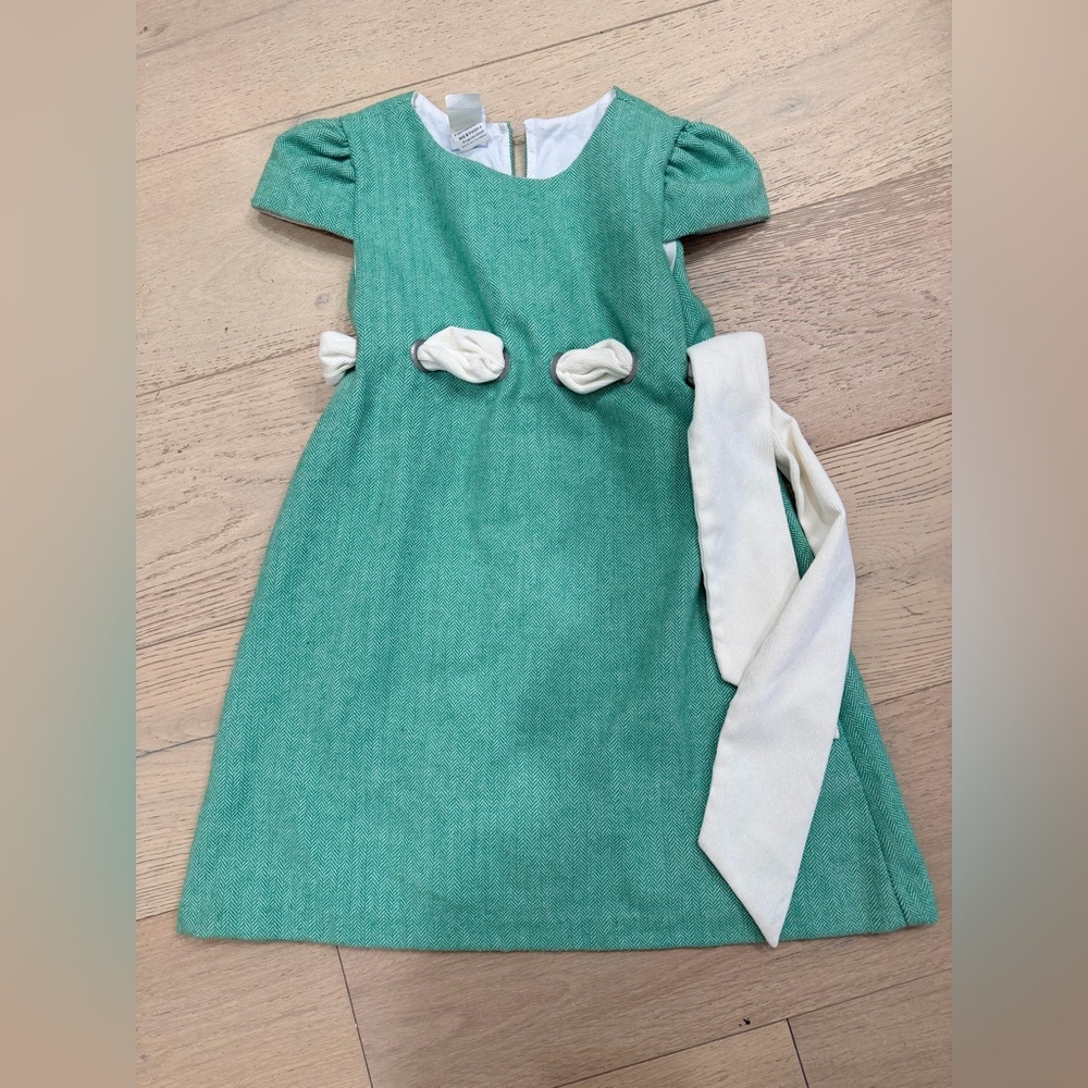 Bella Bliss Green Dress with Cream Bow size 6